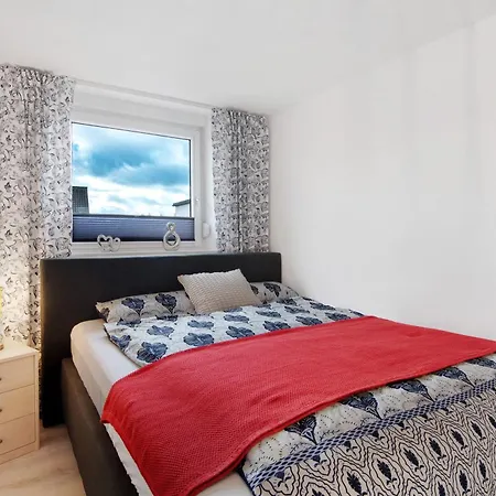 Apartment Aufm Weinberg 0g *
